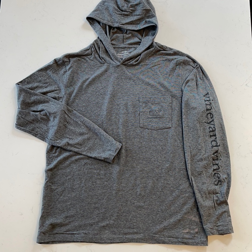men’s medium vineyard vines Edgartown T-shirt